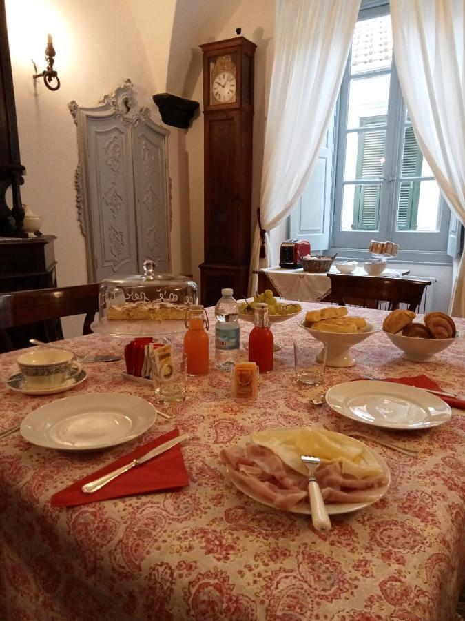 Bed & Breakfast Scia Dina Toirano Eksteriør billede