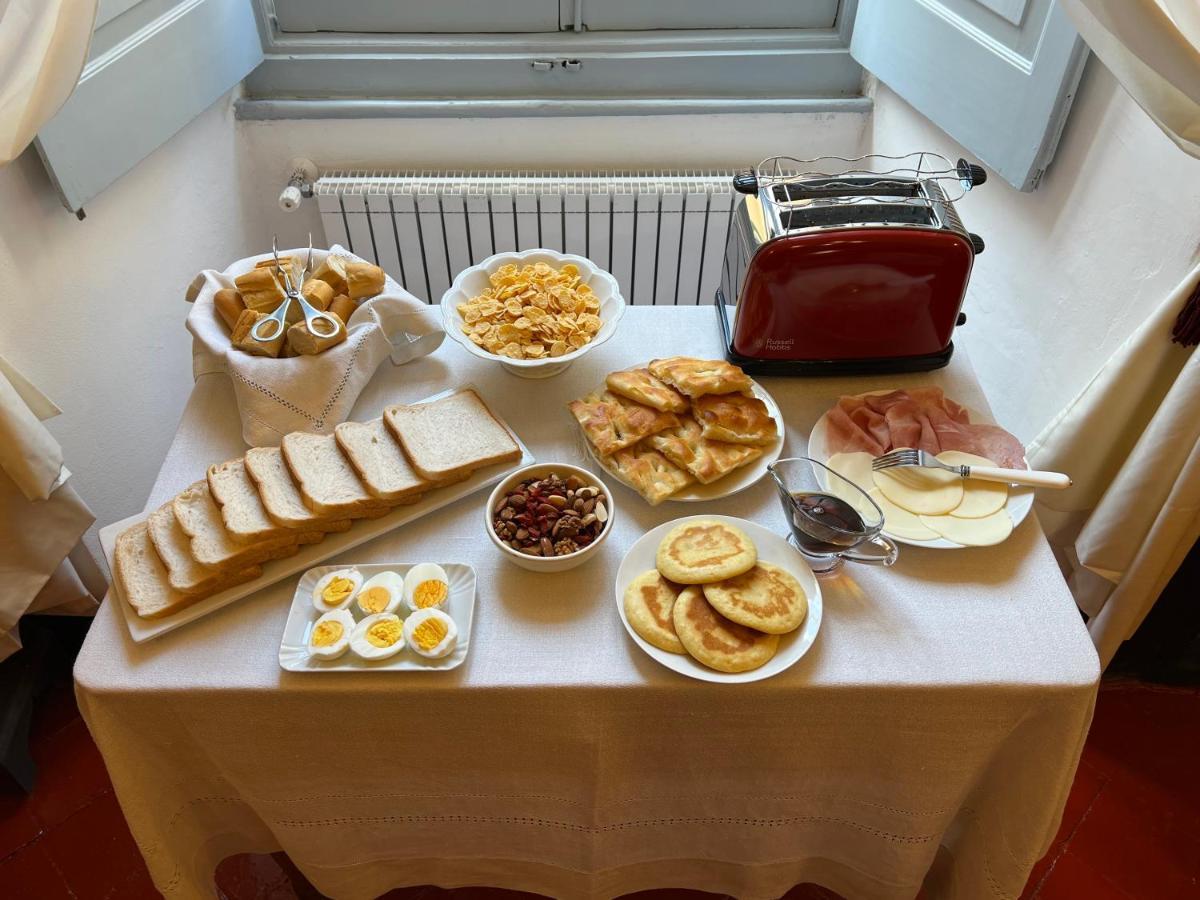 Bed & Breakfast Scia Dina Toirano Eksteriør billede